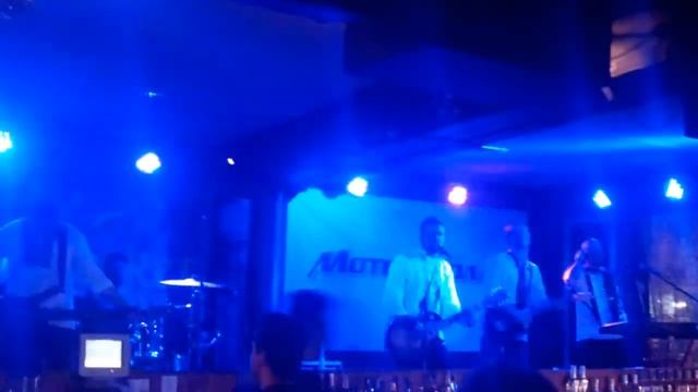 Motorola, docker pub, Kiev смотреть онлайн