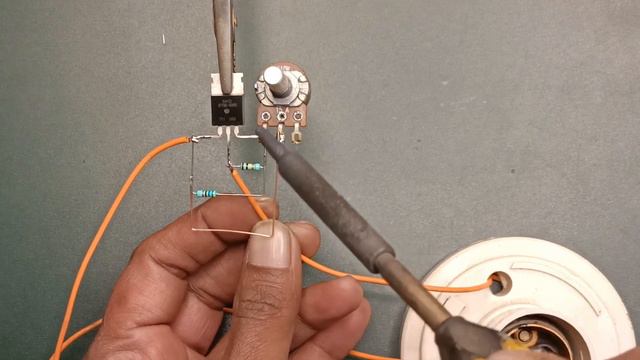 220v AC VOLTAGE REGULATOR смотреть онлайн