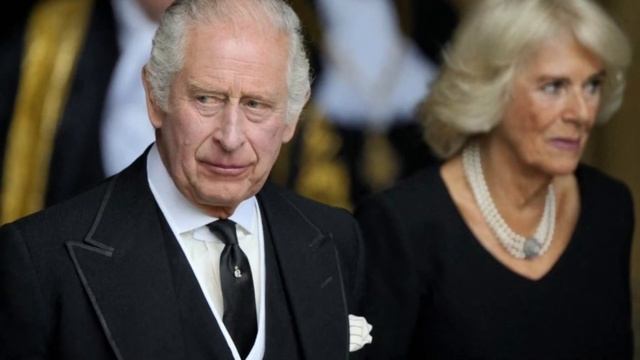La date du couronnement de Charles III dévoilée, ce n'est pas pour tout de suite смотреть онлайн