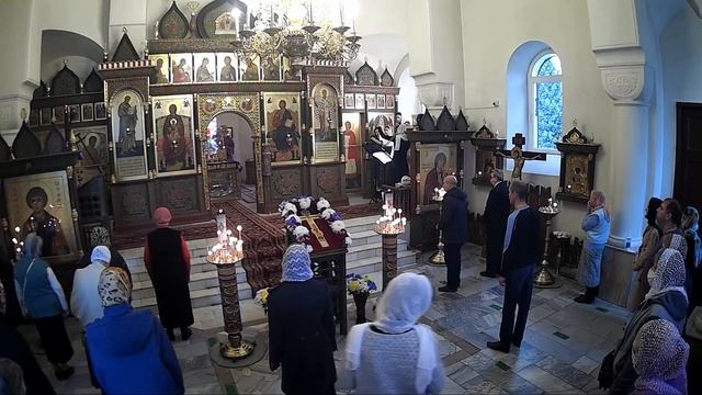 27.09.21 Всемирное Воздвижение Честного Креста Господня. Часы. Литургия. смотреть онлайн