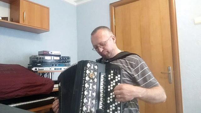 Por una Cabeza (Carlos Gardel, tango) смотреть онлайн