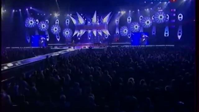 Dima Koldun - V Komnate Pustoi - Pesnya Goda 2010 смотреть онлайн