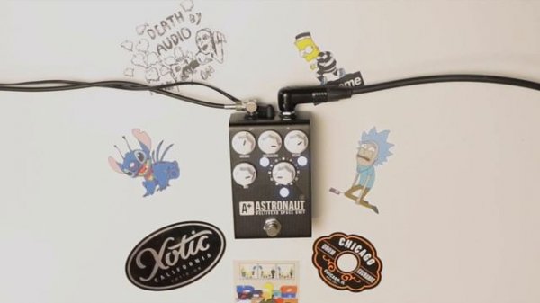 A+ Astronaut by Shift Line