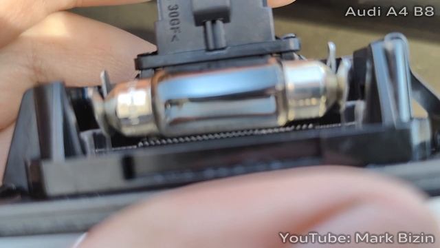 Как заменить лампы подсветки номера Audi A4 B8 / A5/ A6 C7 / A7 / Q5 / VW Passat / Skoda Superb Yeti