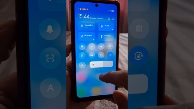Главная ПРИЧИНА РАСХОДА БАТАРЕИ на вашем смартфоне смотреть онлайн