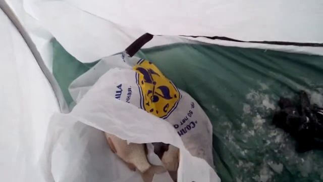 ловля карася зимой в Мегионе смотреть онлайн