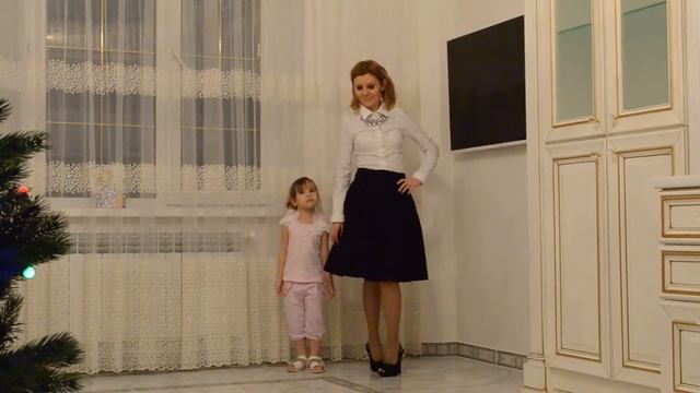 ЗНАКОМСТВО. СОФЬЯ СУПЕРМОДЕЛЬ! БРЕНДОВАЯ ОДЕЖДА. смотреть онлайн