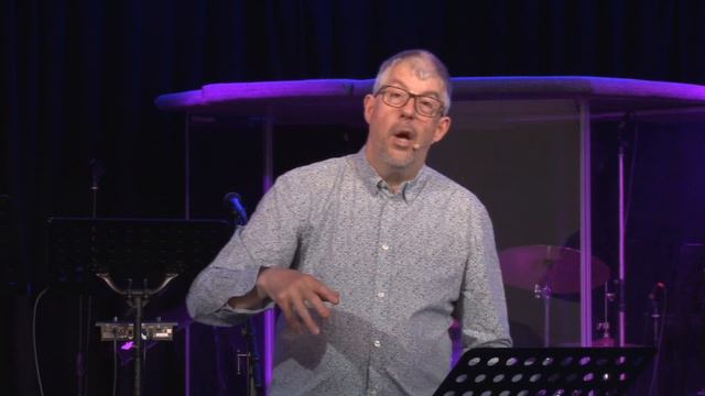 Exodus 32 - Grumbling and Golden Calves - Devotion - Simon Elliott смотреть онлайн