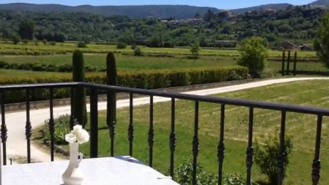 location de vacances Gite 4 personnes vue Ménerbes Luberon Provence смотреть онлайн