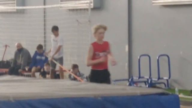 B Pole Vault 1 30 21 pr 9 foot 6 inches смотреть онлайн