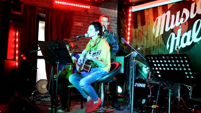 Александра Макарова & musicians - Про волков (стихи Ася Климова) смотреть онлайн