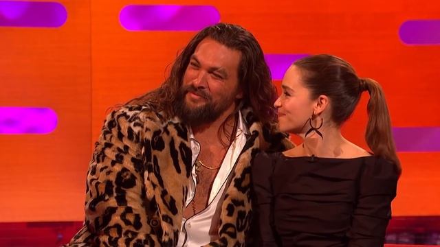 Jason Momoa Always Visits Emilia Clarke Whenever He's In London | The Graham Norton Show смотреть онлайн