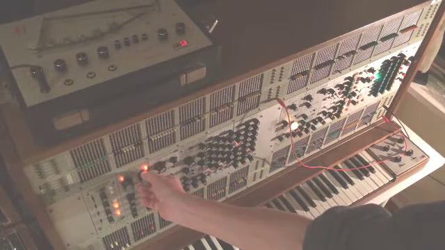 Arp Bubbles смотреть онлайн