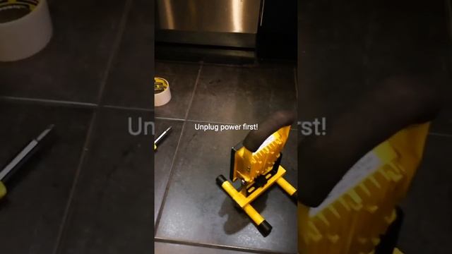 AEG Electrolux dishwasher i30 error (flood protection) workaround fix