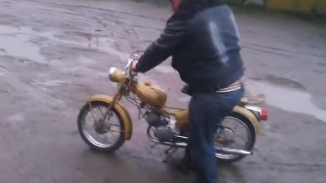 что делать и как транспортировать советский мотороллер карпаты рига если он не заводится смотреть онлайн