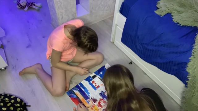 ЧЕМ МОЖНО ЗАНЯТЬСЯ НА НОЧЁВКЕ С ПОДРУГОЙ🦩💕 смотреть онлайн