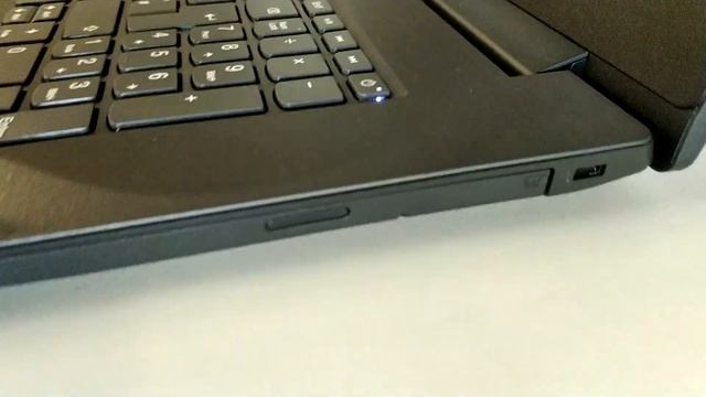 Lenovo V340-17IWL Notebook - 81RG000HGE смотреть онлайн
