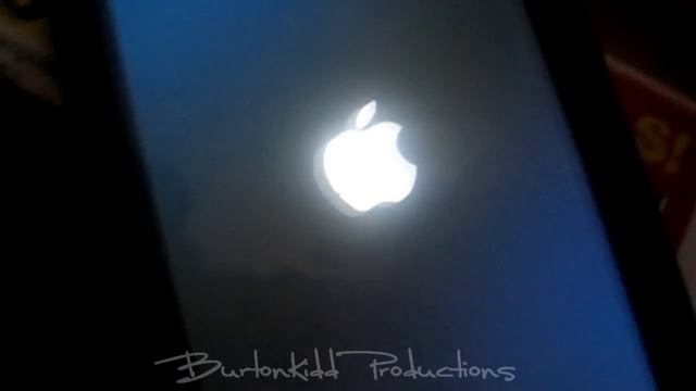 iOS4 iPod Touch Update | Walk Through смотреть онлайн