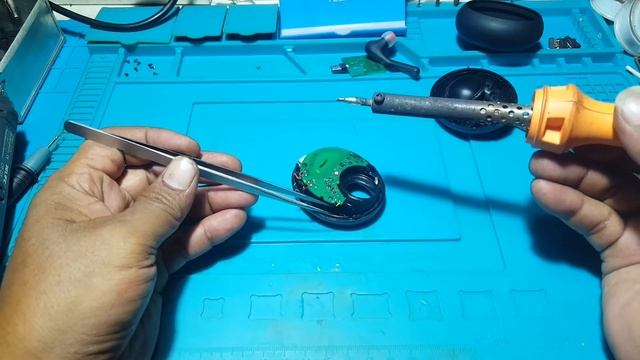 Earphone Bluetooth Jabra Talk 55 Assembly, Cara Bongkar Earphone Jabra Talk 55