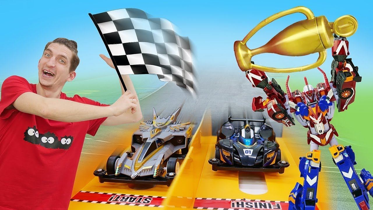 Веселые игры в гонки - Роботы тоботы гоняют на Super Track Set: новые игрушки для мальчиков смотреть онлайн