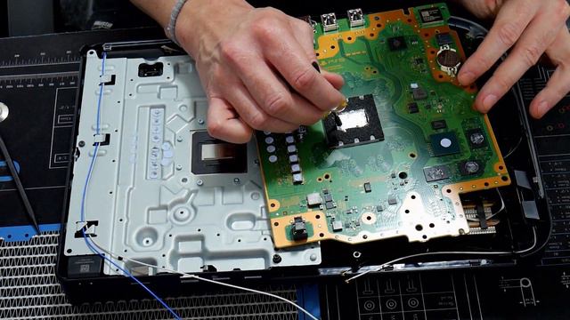 *OVERHEATING ERROR* - New 5 WEEK OLD PS5 MODEL CFI-1216A , Disk Unit FIX MD CFI-1216A #09