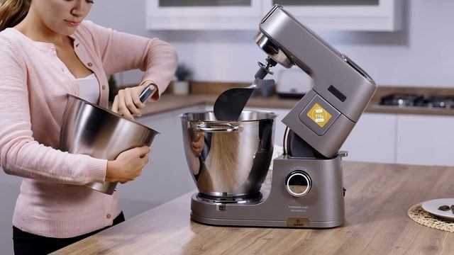 Titanium Chef Patissier XL | How to Use the Nesting DuoBowl™ смотреть онлайн