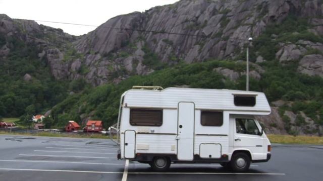 MB 100 on Tour - Fotosession смотреть онлайн