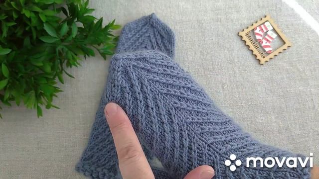 Вязание. Коллекция "ЖЕНСКИЕ ПРИХОТИ". Варежки индийским клином . 4-я пара. Готовая работа. Обзор. смотреть онлайн