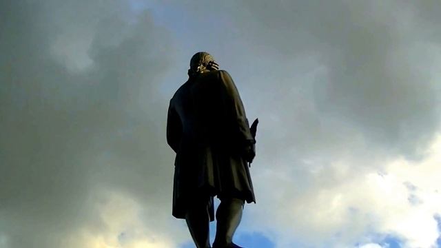 Памятник Гению Земли Русской смотреть онлайн