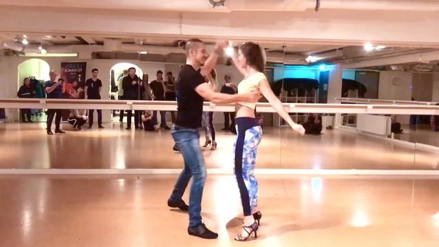 Taylor Swift - Look What You Made Me Do | Håkan & Annie Bachata Sensual смотреть онлайн