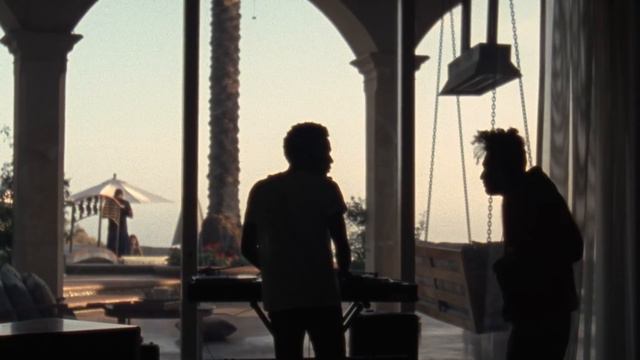 Clapping for the Wrong Reasons [director's cut] смотреть онлайн