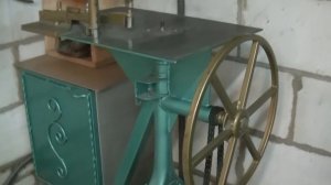Необыкновенная мастерская самодельных станков. Столярка, кузница и слесарка в своём дворе.