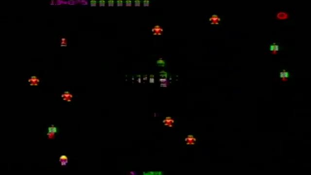 ROBOTRON - This game kicks ass! Old School Baby! смотреть онлайн