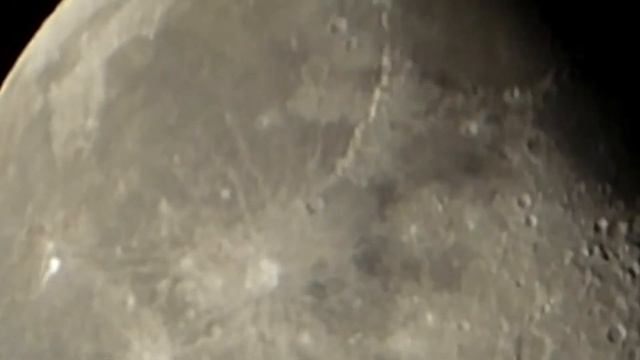 Panasonic Lumix DMC-FZ72 - (Moon) Zoom Test смотреть онлайн