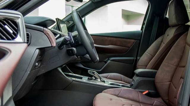 Новый DS 3 Crossback 2021 — субкомпактный городской премиум автомобиль смотреть онлайн