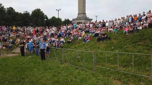 Великие Луки: от вокзала до воздушного шара смотреть онлайн