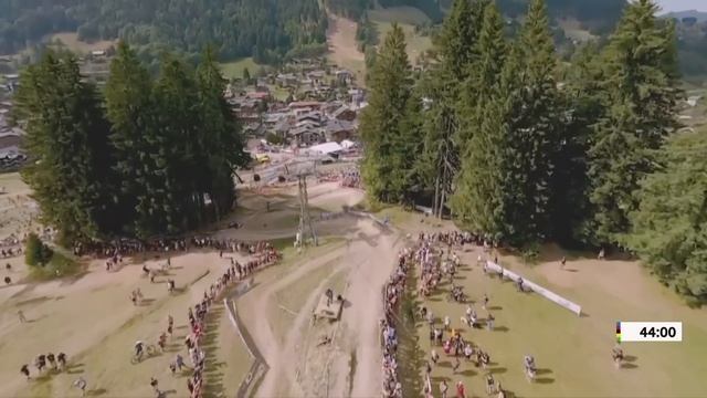 Mountain Bike  Cross-country  Les Gets   Men Elite  50fps  28 Aug 2022