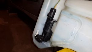 ? Не работает омыватель стекол рено