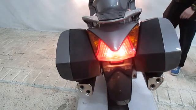 HONDA ST 1300 (2263) смотреть онлайн