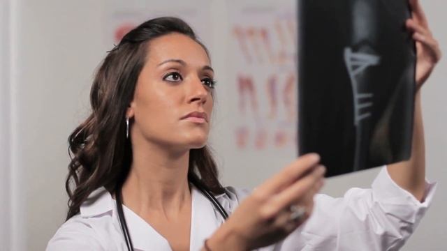 Заболел ветеринар и пришел в поликлинику #анекдот смотреть онлайн