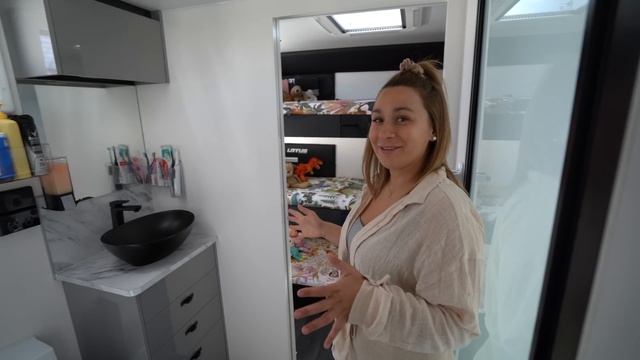 2021 Lotus Triple Bunk WalkThrough смотреть онлайн