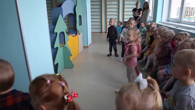 С Днем знаний! Сказка, 2-3 группы смотреть онлайн