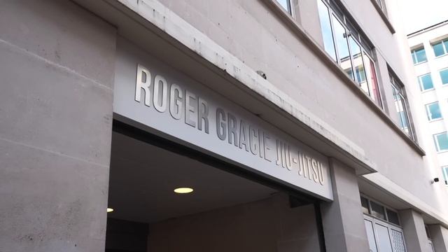 Roger Gracie Gives An Inside Look At His Life In London! (VLOG)