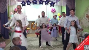Танец с папами «Маленькая дочка подрастает» на выпускном