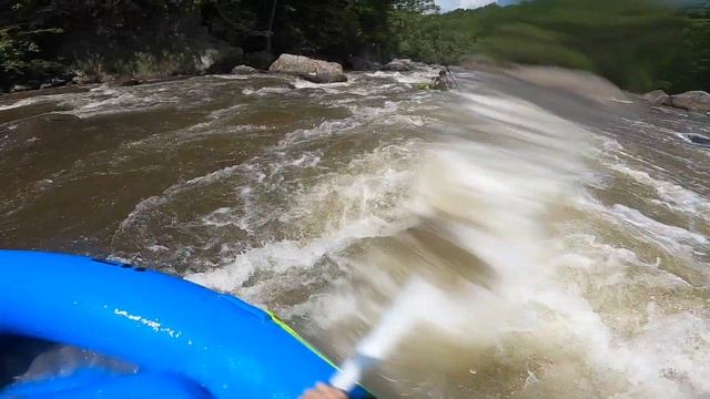 White Water Rafting in Ohiopyle (Class V Rapids) смотреть онлайн