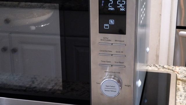 Cooking with Panasonic Home Chef 4 in 1 Multi Oven Microwave! By Everyday Gourmet with Blakely смотреть онлайн
