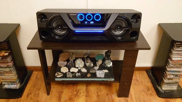 Слушаем Midnight Blues на Ua3 смотреть онлайн