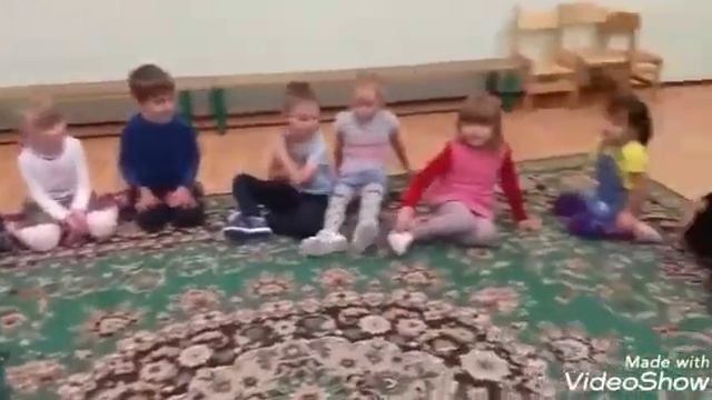 "Утренний круг" с ребятами из параллельной группы. Октябрь 2019 смотреть онлайн