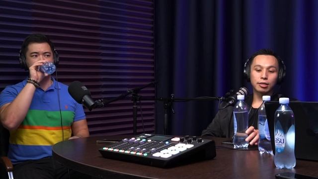 KizCast I Кто такой Жаник? Казахский менталитет, все о "J-team studio" смотреть онлайн