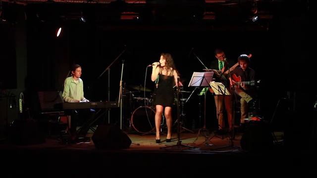 Brown Sun - Love For Sale смотреть онлайн